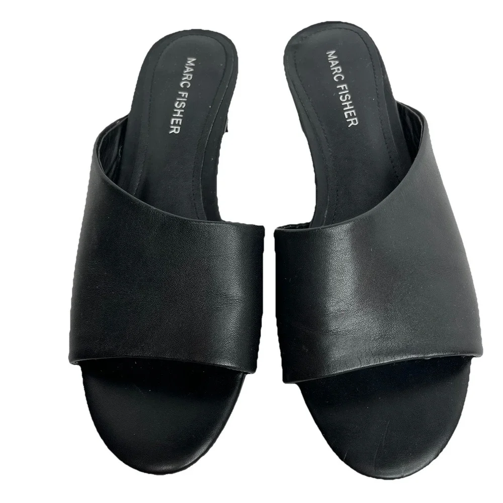 Marc Fisher Leather Slides Sandals Black Women's 6 Luxury Resort Boho Casual